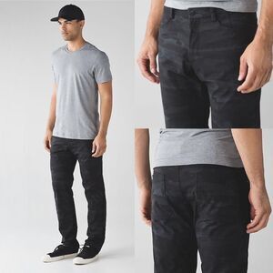 Lululemon ABC Pants in Black Gray Camouflage 32